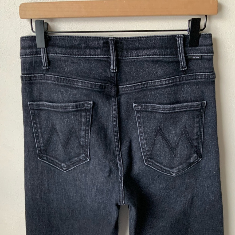 MOTHER Jeans Hustler Ankle Fray Encounters at Night Cropped Black Size 29 - Picture 5 of 15
